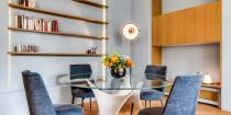rue Lowendal architecture d'intérieur moderne salon grandiose moulure table à manger 
